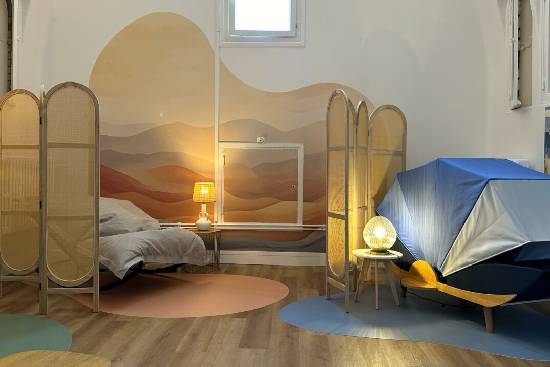 Aménagement d'une salle de sieste dans des bureaux d'entreprise